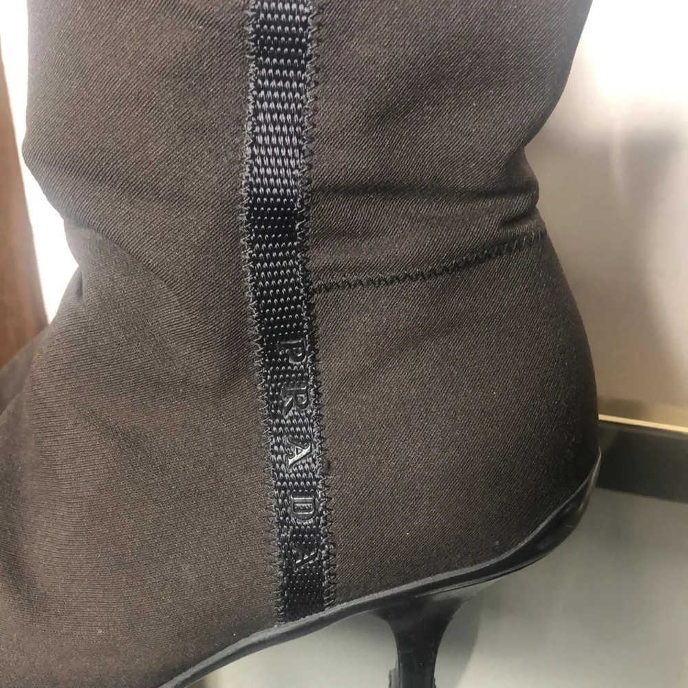 Prada zip up grey boots​ - Picture 3 of 11